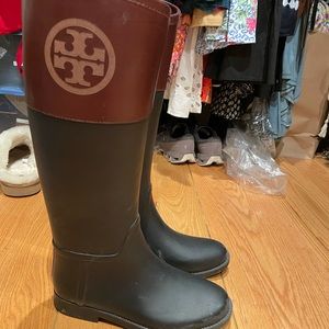 Tory Burch rainboots